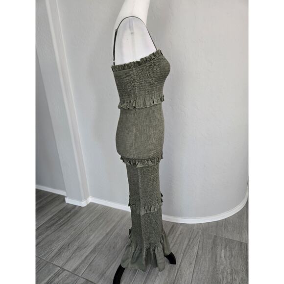 Mable Anthropologie Smocked Tiered Ruffled Olive Green Form Fitting Dress Sz M - Picture 4 of 11